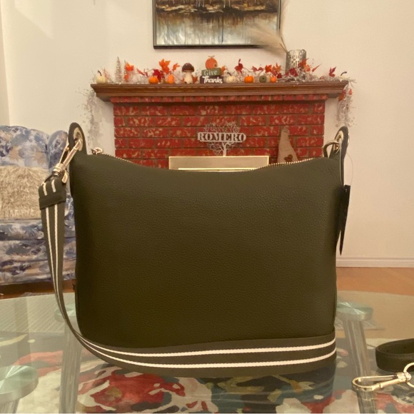 SALE 💚 Kate Spade | Green Crossbody Bag - Picture 2 of 7